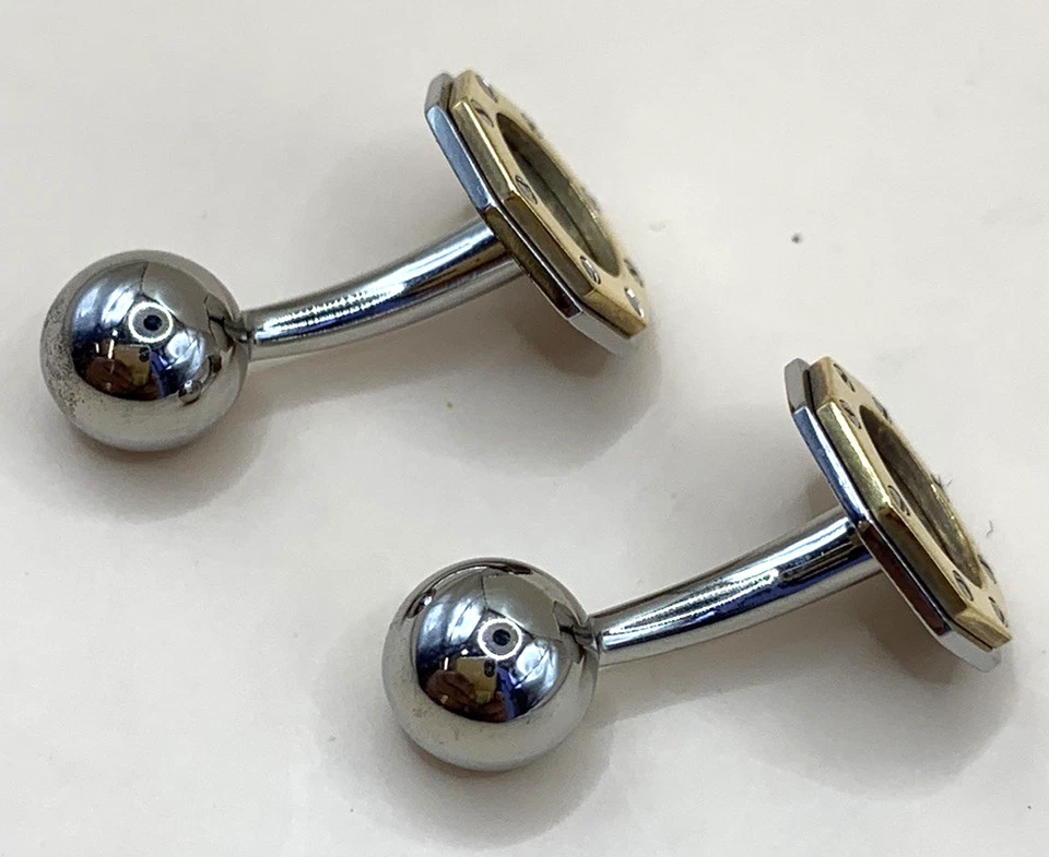 Gemelos Cartier Santos de acero inoxidable de oro de 18 quilates Foto 4 de 4