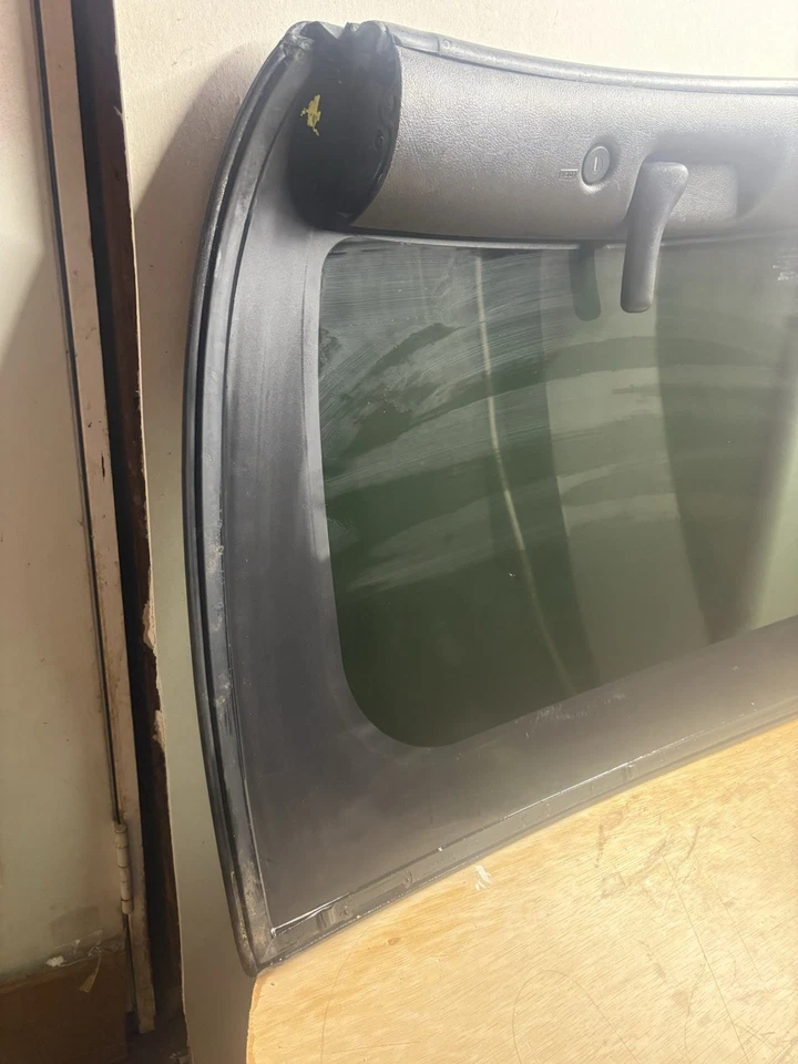 1995 - 2002 PONTIAC FIREBIRD T-TOP VIDRO DE TETO LATERAL DRIVER - Imagem 3 de 4