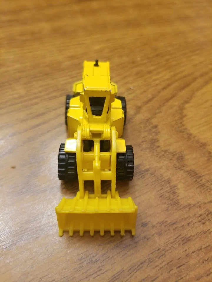 1971 Vintage Hot Wheels  Bulldozer Front Loader Malaysia Caterpillar (Masi C&C) - Image 3 of 4