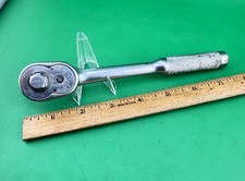 Vintage Indestro 6272 38 Drive Knurled Ratchet 7-12 Long Made In The Usa Vintage Indestro 6272 38 Drive Knurled Ratchet 7-12 Long Made In The Usa