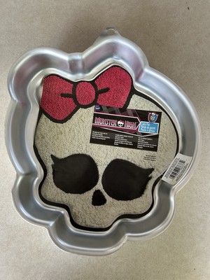 Wilton MONSTER HIGH Cake Pan 2105-6677 Insert & Decorating Instructions USED