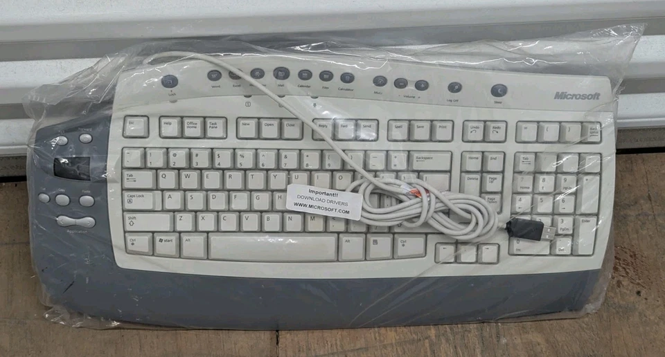 NOS Microsoft RT9450 Office Keyboard USB Single Touch Keys Sroll Wheel Shortcuts - Image 2 of 4