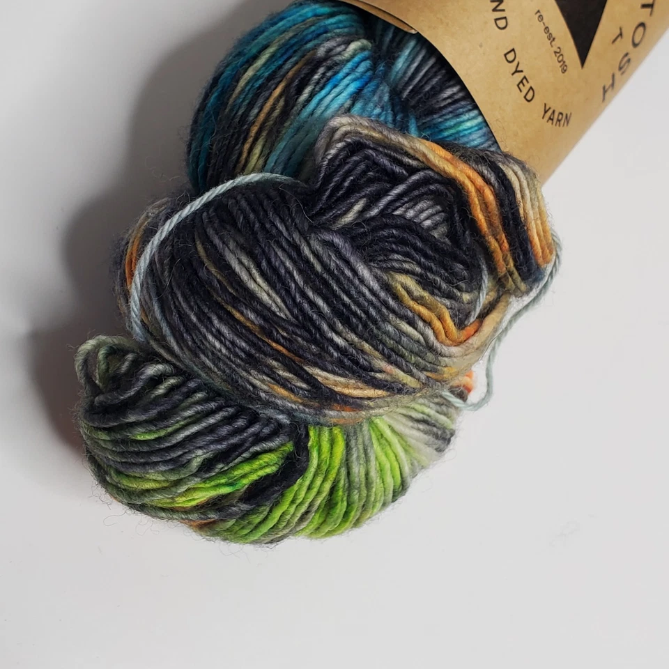 Madeline Tosh Yarn Hand Dyed Fingering Yarn Mood Booster 420 Yards NEW - Image 2 of 4