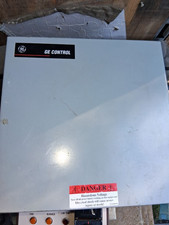 GE Lighting Contactor  Cat# CR460B  115-120/110 Coil Volt 60/50 Hz