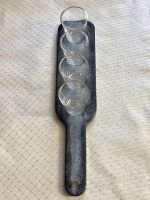 Black and Silver Resin Flight Board Set With 4 Shot Glasses 13  Paddle