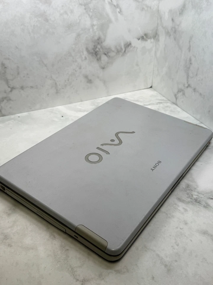 Sony Vaio PCG-7G1M 15.4" Intel Celeron M 1.6GHz WinXP per parti/da riparare - Immagine 2 di 4