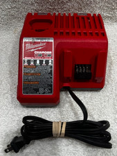 New Milwaukee 48-59-1812 M12 M18 Multi-Voltage Charger