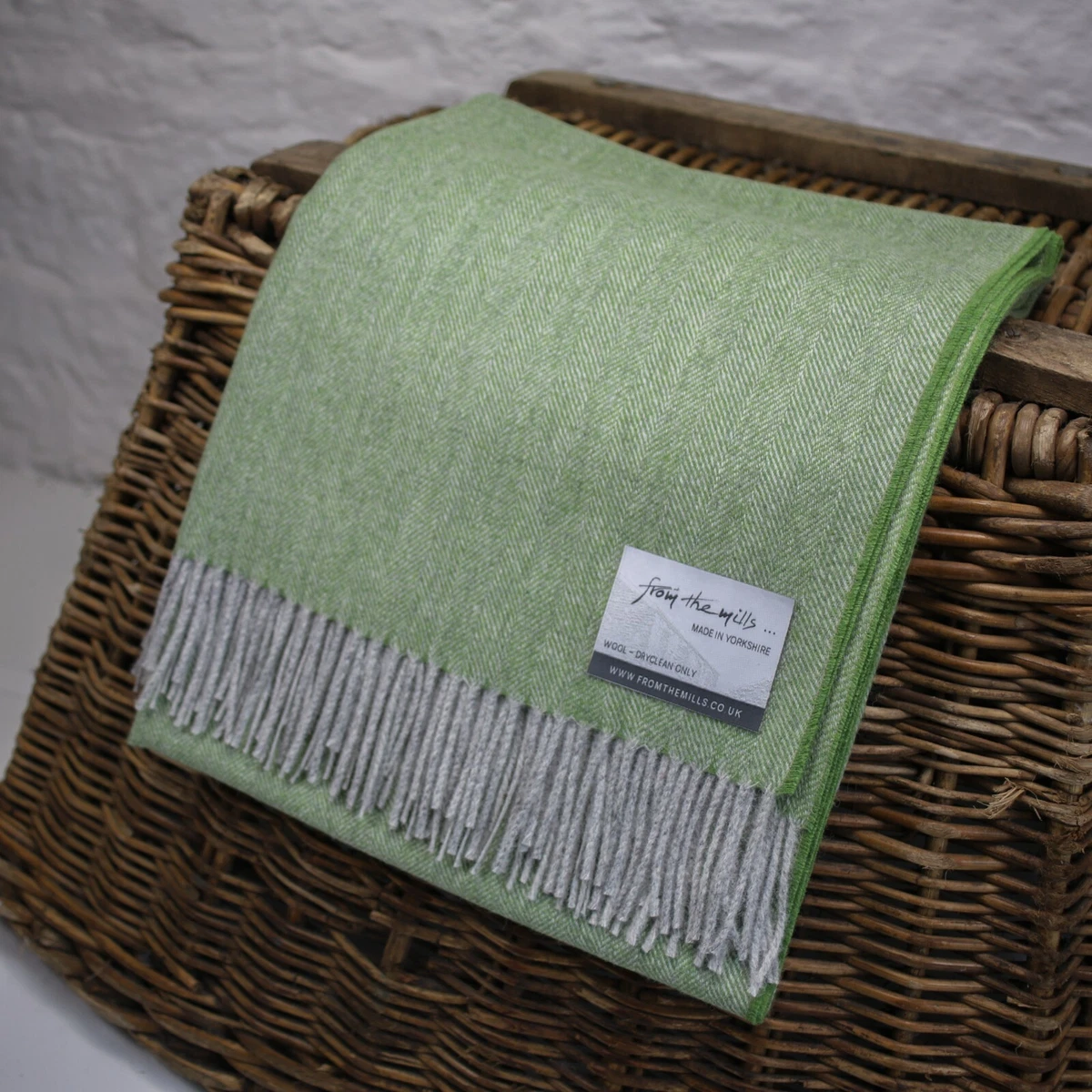 Apple green throw blanket sales