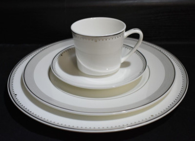 Rosenthal Bone China - Jade St Regis - 4 Pc Place Set - Cup Saucer Dinner Salad