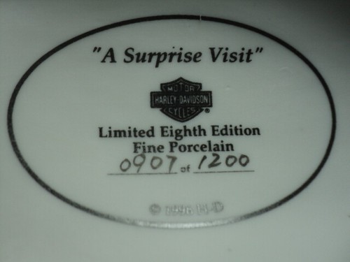HARLEY DAVIDSON "SURPRISE VISIT" CHRISTMAS FIGURINE # 907 OF 1200 HD# 99934-97Z - Picture 8 of 8