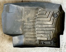 Mercedes Benz ML W166 Fußmatte Gummi A1666803701 Mercedes Benz ML W166 Fußmatte Gummi A1666803701
