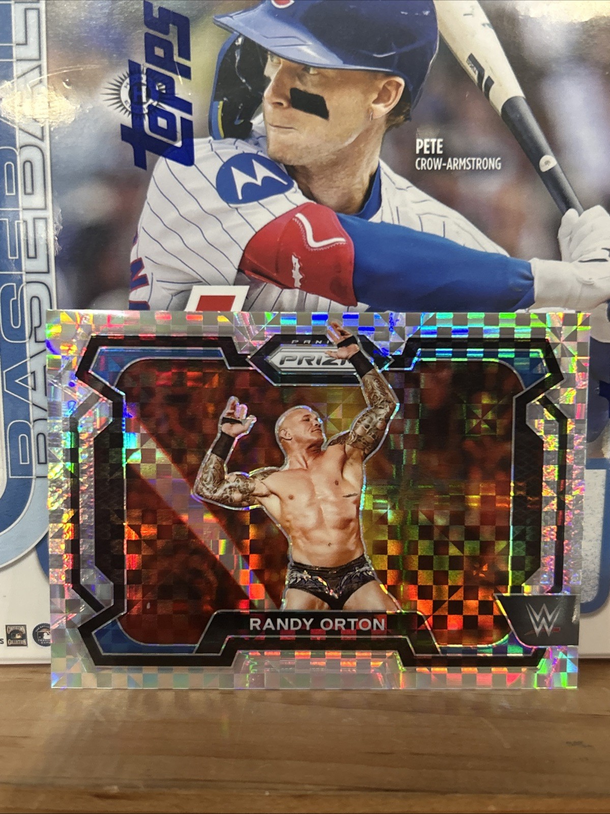 2024 Panini Prizm WWE  Randy Orton /8 Lucky Envelopes Refractor #17