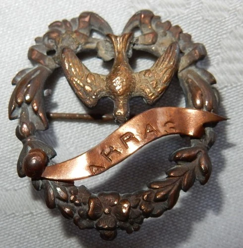 WW1 ARRAS FRANCE BATTLEFRONT MILITARY SWEETHEART BADGE BROOCH WORLD WAR I