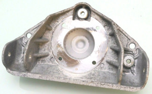 1x VW TOUAREG I 7L / LAGERBOCK AUFNAHME STOßDÄMPFER / vorne (TY191)