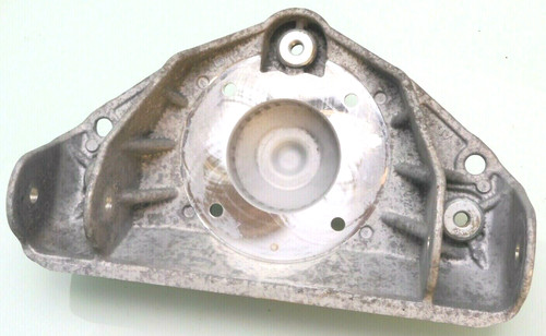 1x VW TOUAREG I 7L / LAGERBOCK AUFNAHME STOßDÄMPFER / vorne (TY191)