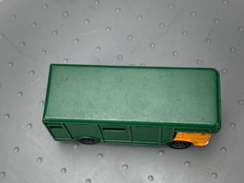 Vintage Matchbox Horse Box - Orange Cab Green Box Series No17 D0892 - Picture 7 of 8