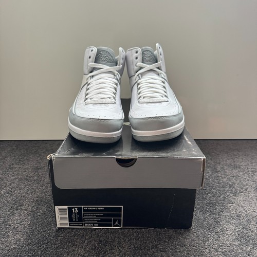 Nike Air Jordan 2 Retro 'Silver Anniversary' US13 BRAND NEW 2010 (385475-101) - Picture 2 of 5