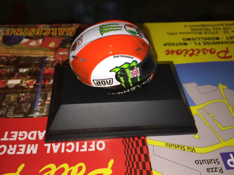 MINICHAMPS 1:8 SIMONCELLI CASCO HELMET L. E. 2600 PCS INDIVIDUALLY NUMBERED NEW - Immagine 3 di 4