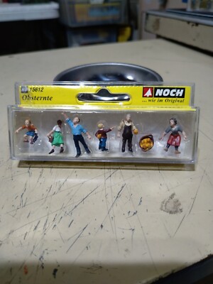 (((Noch HO Scale Fruit Gathering Figure Set #15870)))