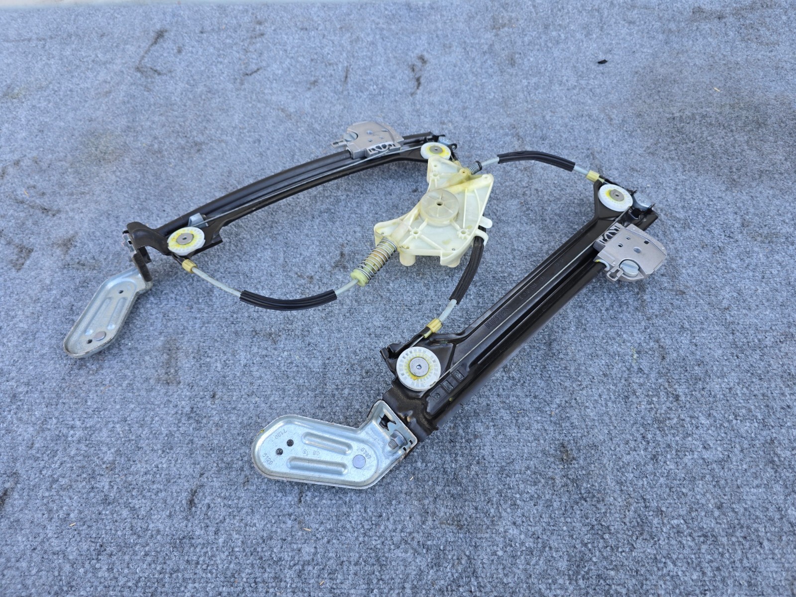 REAR LEFT WINDOW REGULATOR ASSEMBLY OEM 74K 14-19 MASERATI GHIBLI S QUARTOPORTE