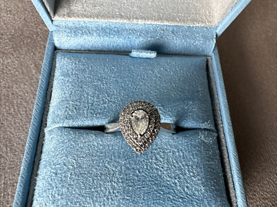 Pear Vera Wang At Ernest Jones Engagement Ring Vera Wang 18ct