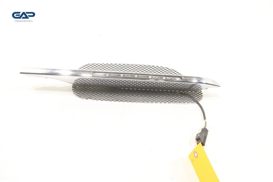 10-19 ASTON MARTIN RAPIDE DELANTERO IZQUIERDO GUARDABARROS MARCADOR REPETIDOR LUZ LÁMPARA OEM Foto 2 de 4