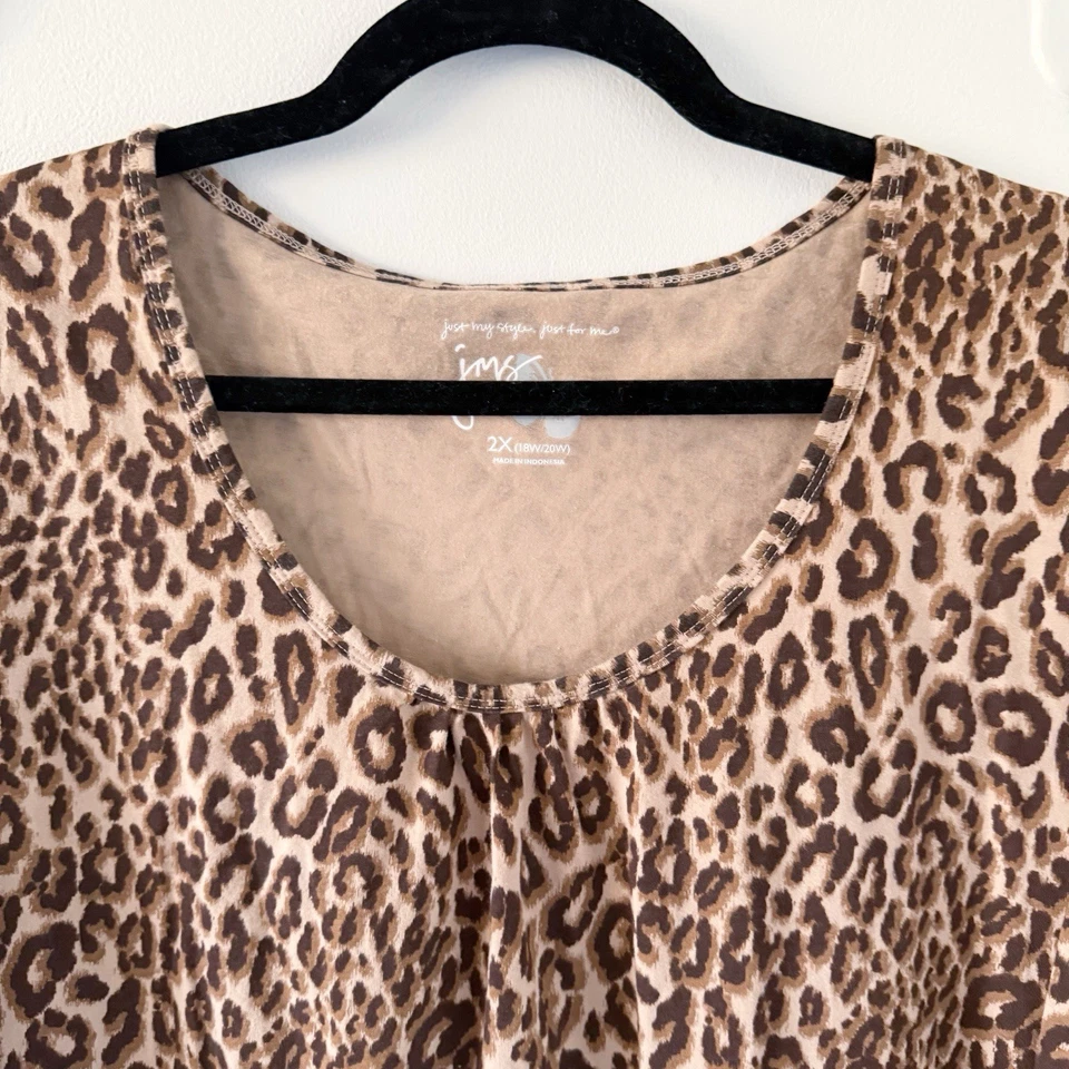 Camiseta Top JMS Talla Grande Fruncida Reunida Plisada Cuello Redondo Leopardo 2X Animal Foto 2 de 4