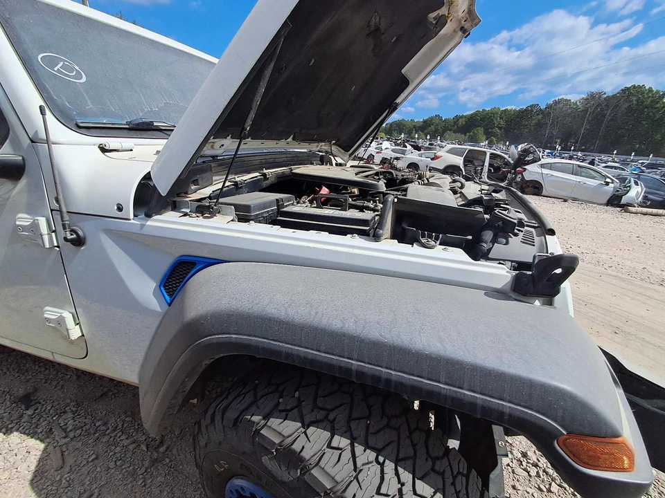 Used Fuel Tank fits: 2019 Jeep Wrangler VIN X 6th digit JL body gasoline 4 Dr fr Foto 2 de 4