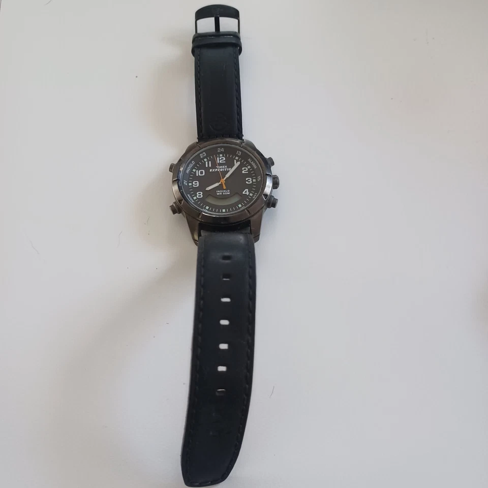 Timex Expedition Ana-Digi Indiglo WR50m Watch Leather Strap Mens - Image 2 of 4