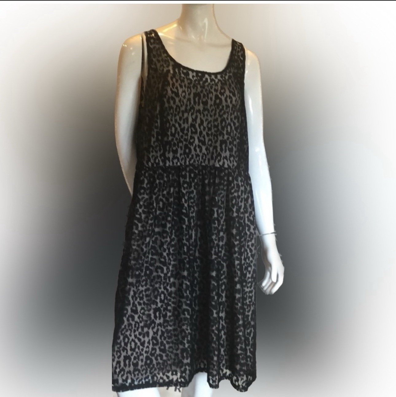 EUC Lane Bryant Black Lace Overlay Animal Print Sleeveless Dress plus size 18
