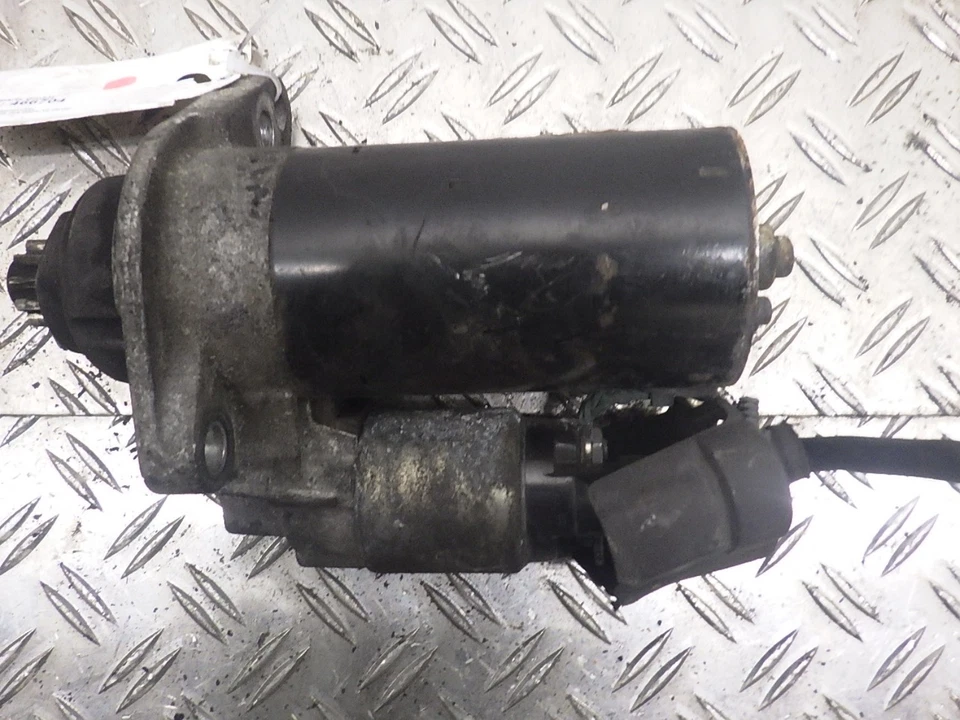 Anlasser Skoda Octavia II Combi (1Z) 1.9 TDI 77kW 105PS Starter   - Bild 4 von 4