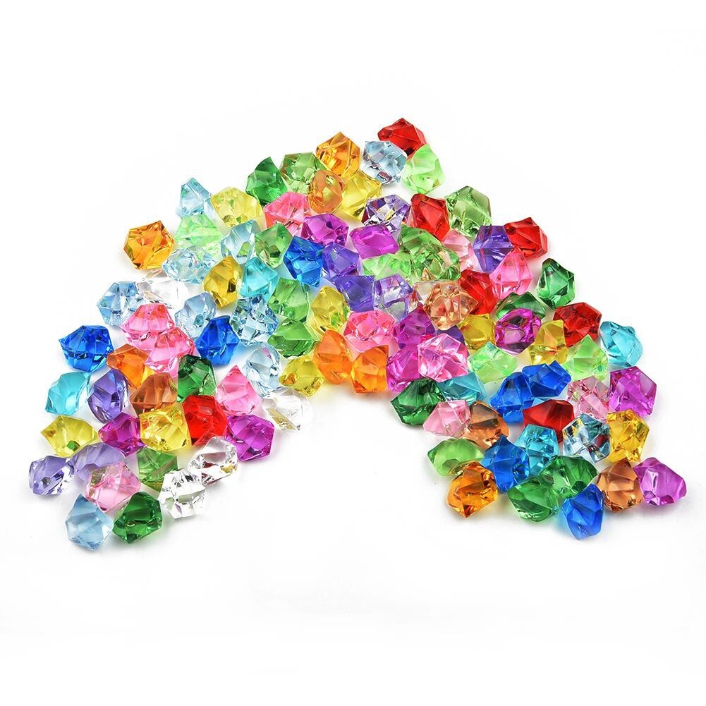 Pile de trésor de pirate sertie de vecteur de pièces et de pierres précieuses | Vecteur Gratuite Pile de trésor de pirate sertie de vecteur de pièces et de pierres précieuses | Vecteur Gratuite