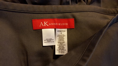 AK Anne Klein mid length professional stretch dark gray pleated skirt size 6 NWT - Picture 6 of 6