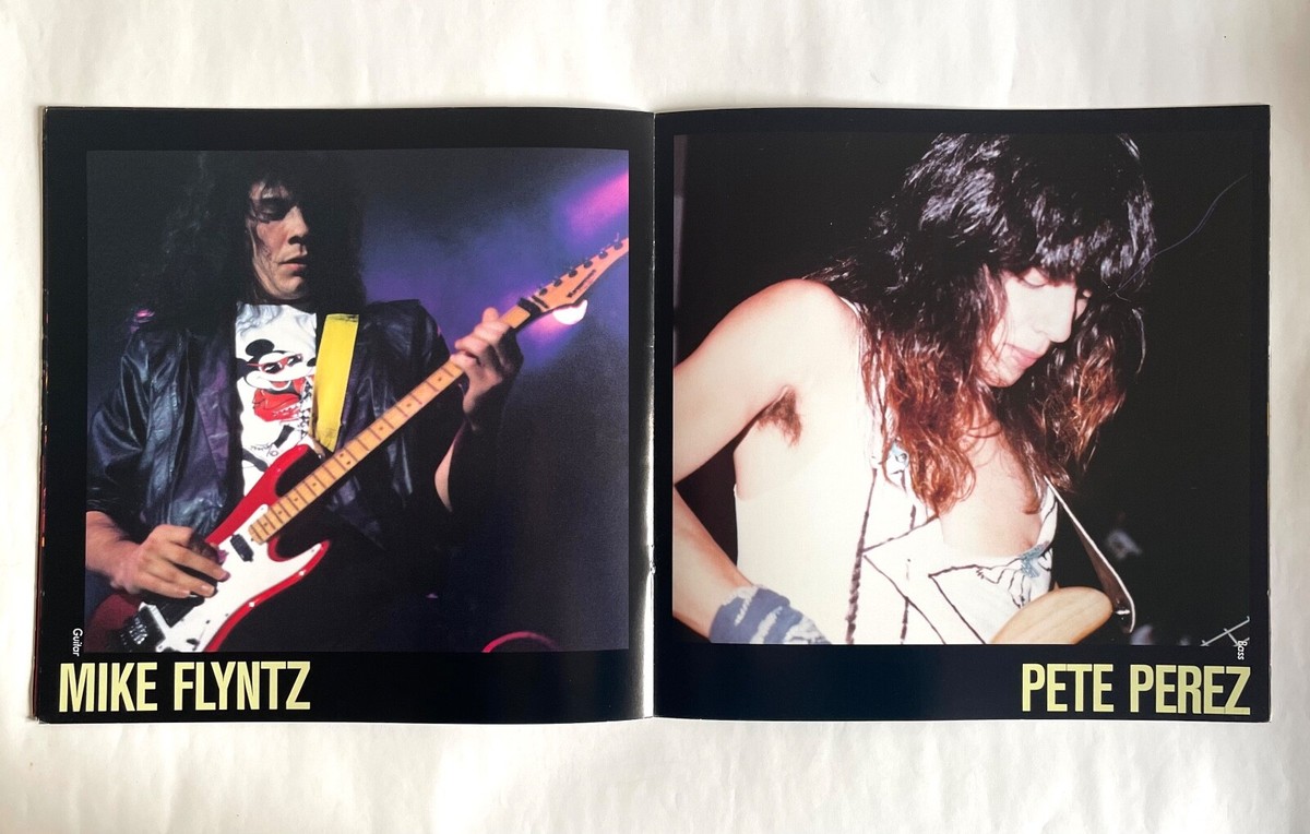 RIOT PRIVILEGE OF POWER JAPAN TOUR CONCERT PROGRAM BOOK 1990 MARK