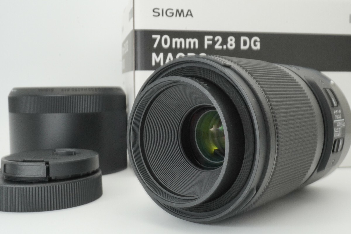 Mint in box] Sigma 70mm F2.8 DG Macro Art For Canon #906