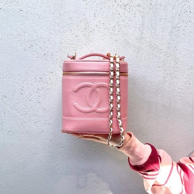 RARE    Auth CHANEL 2004 Calf Skin Leather CC LOGO Vanity Bag Pink & Gold