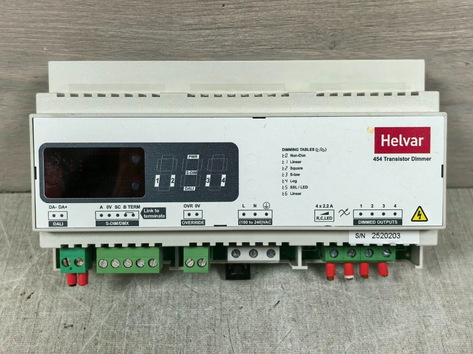 HELVAR 454 REV 8 S/W V2.40 HELVAR 454 TRANSISTOR DIMMER REV 8 S/W V2.40 100-240VAC 2
