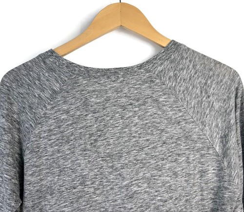 Evereve Ella Stripe Long Sleeve T-Shirt Gray Size Small Lightweigt Stripe - Picture 7 of 9