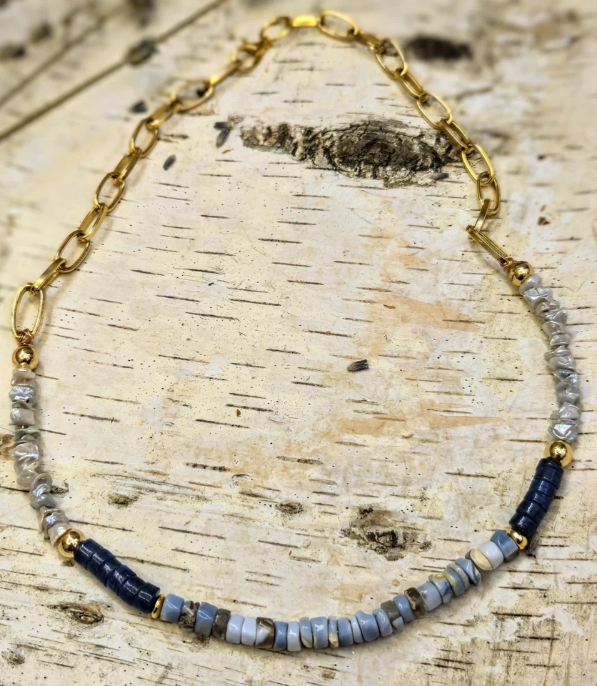 Nature's Blue Opal & Kyanite 带 Keshi 珍珠声明镀金项链 — 第 3/4 张图片