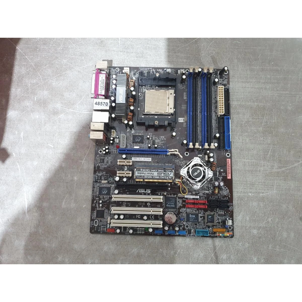 Carte mère ASUS PRIME H610M-E D4 CSM