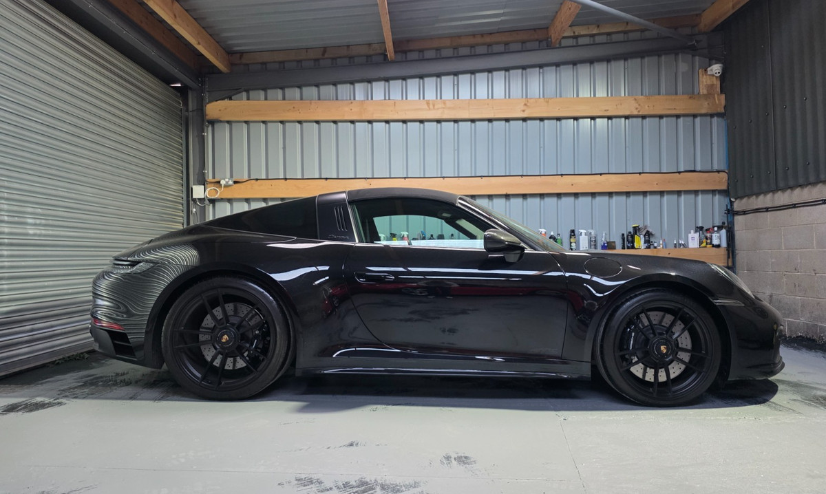 Porsche 911 Targa 4 Gts Pdk