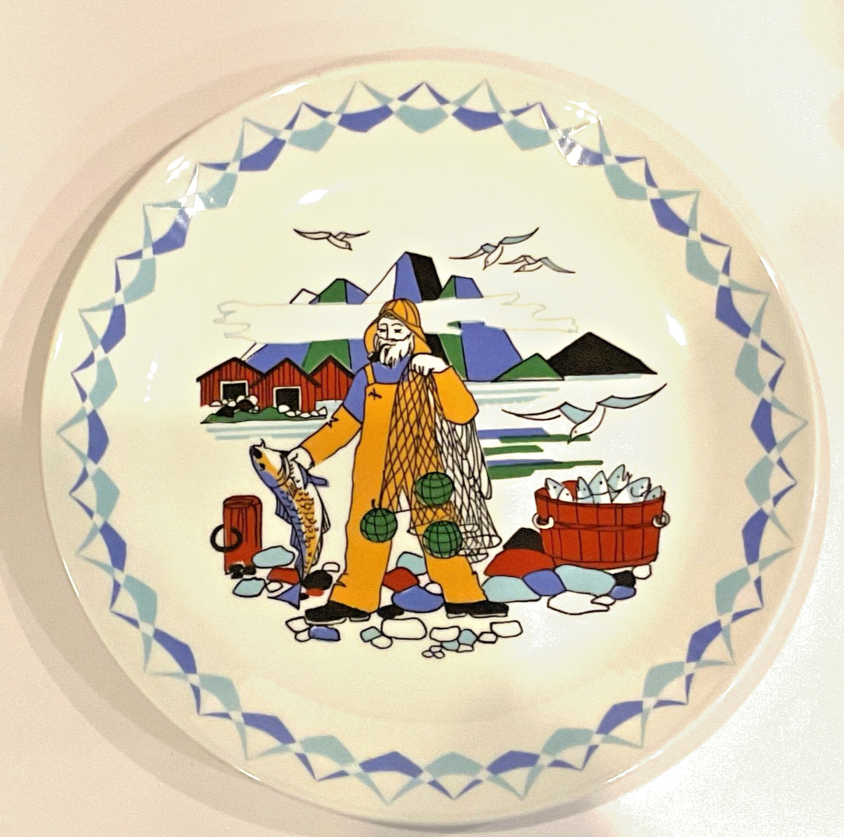 Vintage Figgjo Flint Norway Torskefiske Cabinet Plate Gerd Design