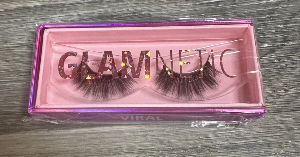 GLAMNETIC “VIRAL” One Pair Of Magnetic Reusable Eyelashes - Image 2 of 4
