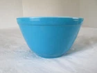 Vintage PYREX 401 Turquoise Blue 1.5 pt Small Nesting Mixing Bowl USA