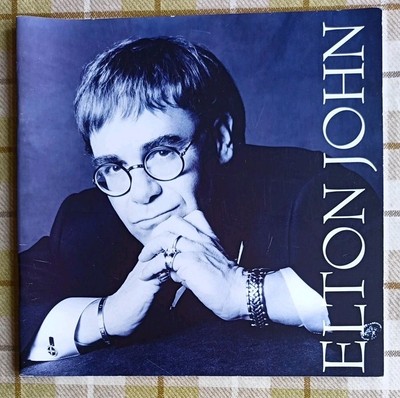 Elton John AIDS Foundation World tour London 1993 Concert Brochure Programme 