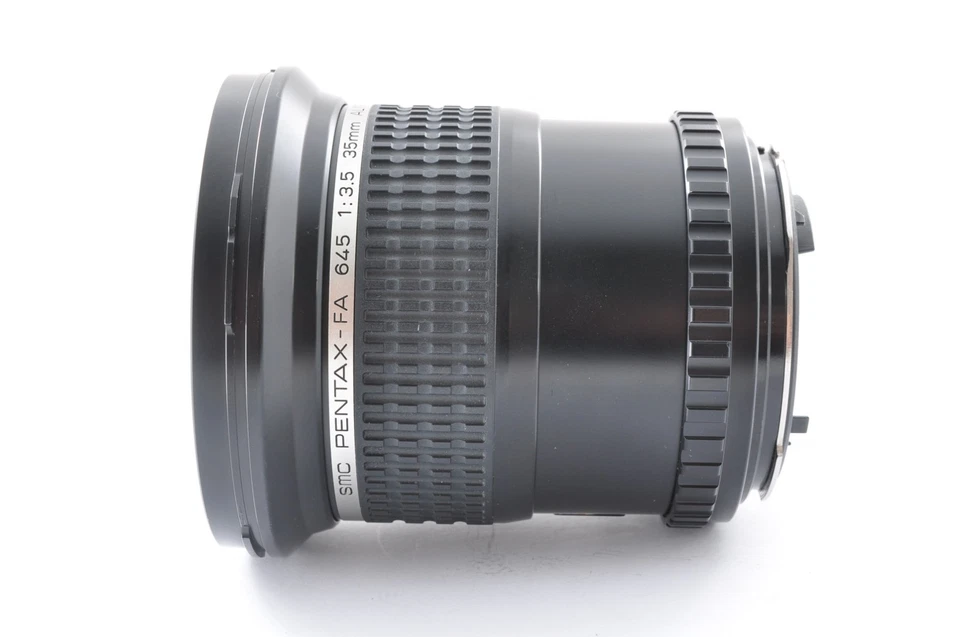 SMC Pentax FA 645 35mm F3.5 AL IF Wide Angle Lens For 645N NII JAPAN Near MINT - Image 4 of 4