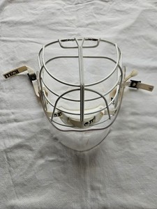 Vintage Itech GMF50 GOALIE CAT EYE FACE CAGE MASK & Cooper GTP Dangler