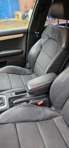 Audi A4 8E Kombi, Bj. 05 -Teilledersitze/Teillederausstattung, S-Line