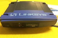 Linksys Instant Broadband Series EtherFast Cable/DSL Router BEFSR41 w/ Cables