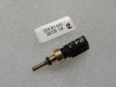Toyota Yaris IV XP210 1.5 HEV 68kW Kühlmittel Sensor Fuhler 8942233040